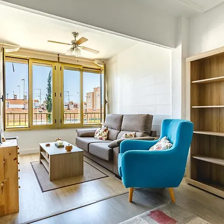 Stylish With Amazing Views Apartment *